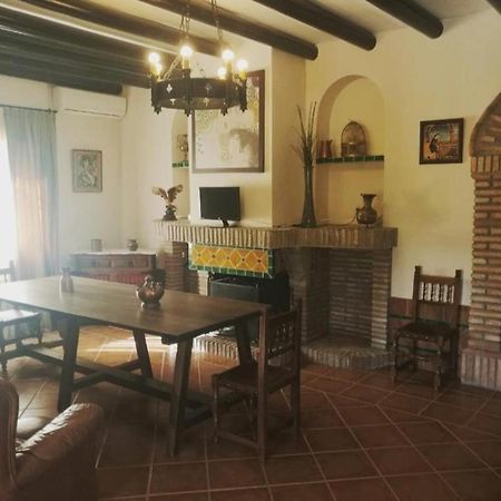 Dama Rural Villa Posadas Eksteriør bilde